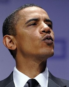 obama_kissing