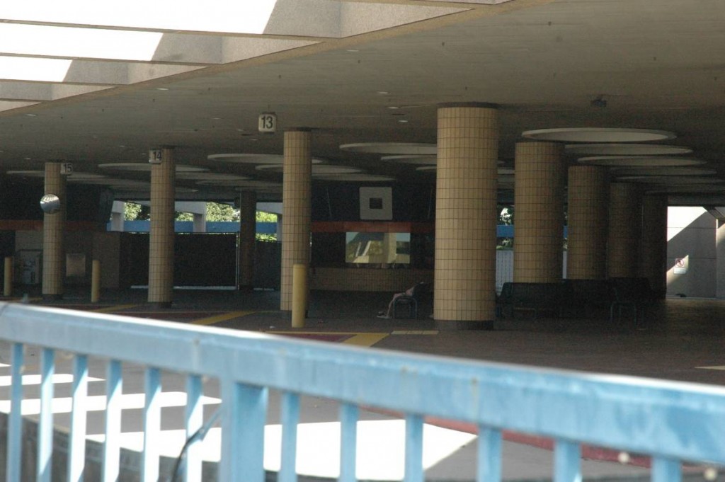 santa ana bus terminal